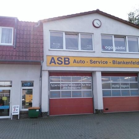 Außenansicht der Praxis